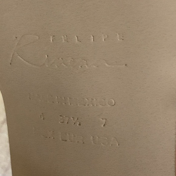 Felipe Riviera Tan Heels. Size 7” - Picture 12 of 12